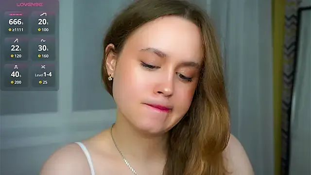 SusannaScholler on StripChat 