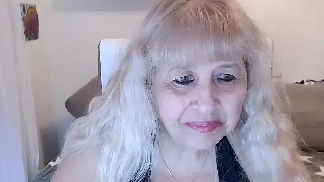 Naked Room SusiLifeXXX 
