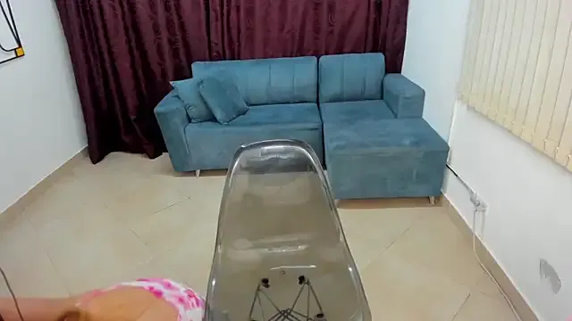 Freechat SusyAmis on StripChat