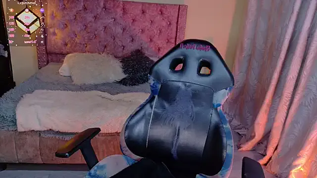 Freechat sweet__thang on StripChat