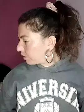 sweetbabyass from StripChat