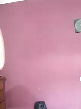 sweetbabyass from StripChat