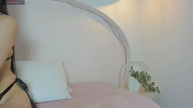 sweetluu_ on StripChat 