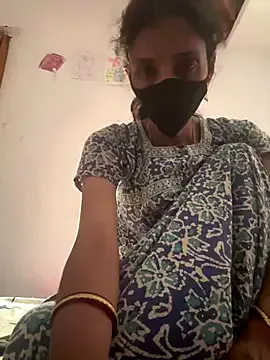 Group sweetreddy-02 on StripChat