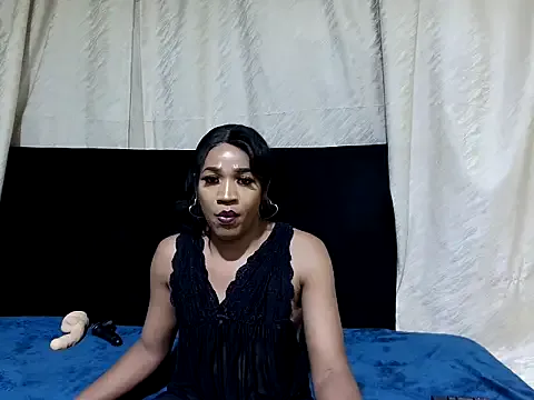 Freechat TallHotBae on StripChat