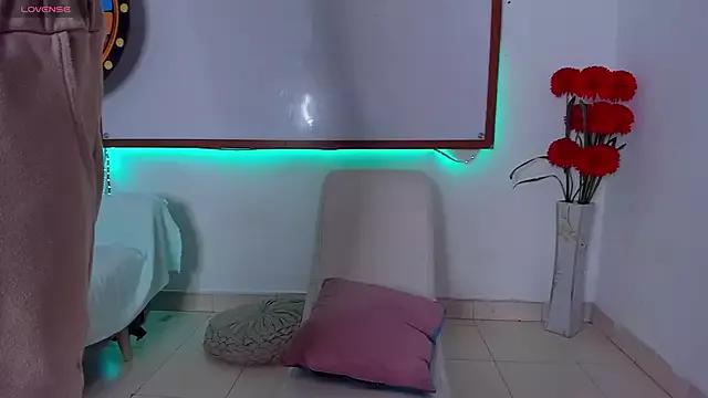 Naked Room teamlover00 