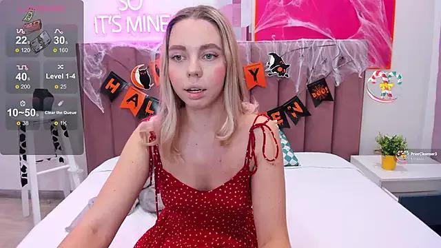 TessaAdorable from StripChat is Freechat