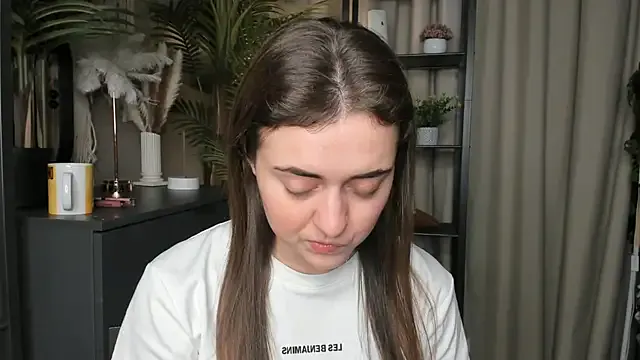 StripChat ThelmaJusto is Private ThelmaJusto — lIft up t-shirt and tease u hott boobs^^