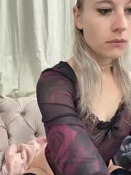 Naked Room TheRealJessyLey 