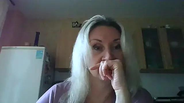 Tovelyn from StripChat