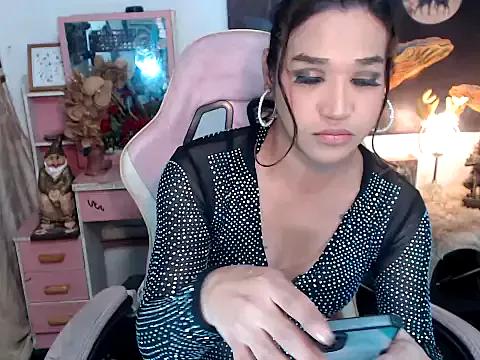 UrPythonCOCK4u from StripChat is Freechat