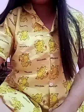 V-vivu-V from StripChat