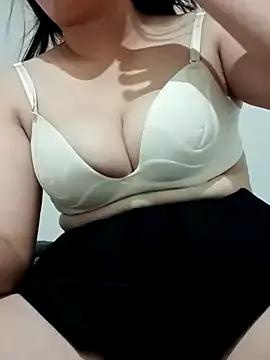 V-vivu-V from StripChat