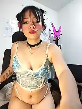 Valentina_Squirt- from StripChat