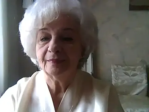 StripChat ValeriaKroww is Private ValeriaKroww — Private on StripChat