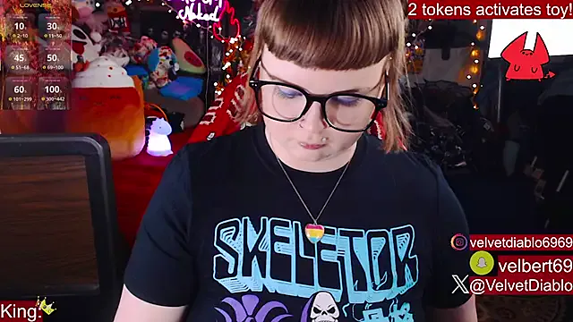 StripChat VelvetDiablo is Freechat VelvetDiablo — Panties off,completely naked!