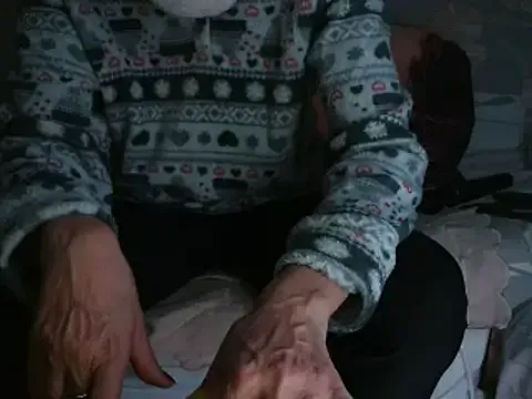 Freechat VeneRed on StripChat