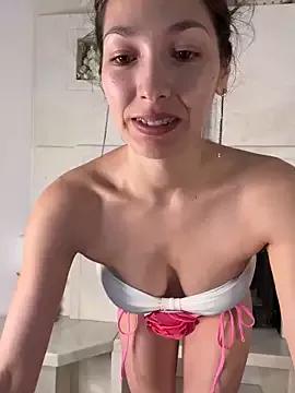 Naked Room Viktoria_Grand 