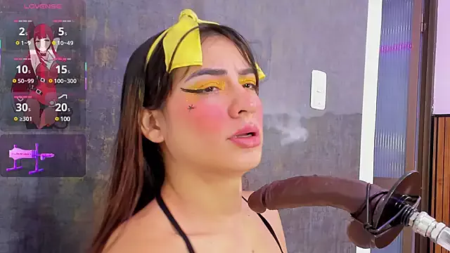 Freechat violett_collins_ on StripChat