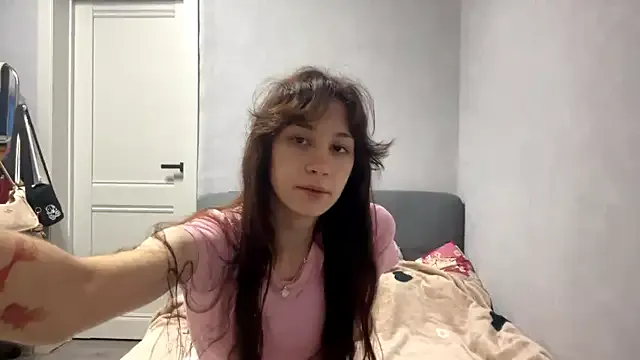 Freechat WildPeachh on StripChat