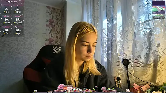 Freechat Witching_Moon on StripChat