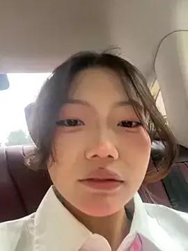 xixi_28 from StripChat is Freechat