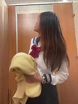 xixi_28 from StripChat is Freechat