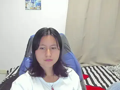 Freechat xoxo_kiitty on StripChat