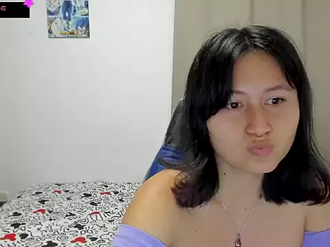 Freechat xoxo_kiitty on StripChat