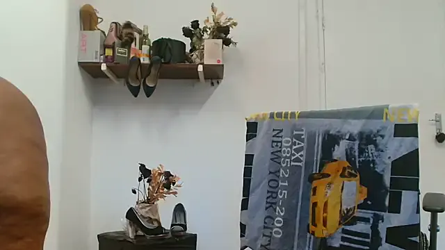 Private xTALLSEXYBUMx on StripChat