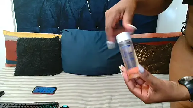 Private xTALLSEXYBUMx on StripChat