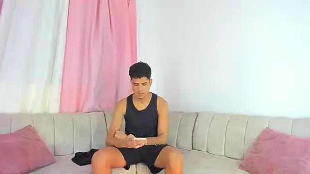 Xtreme_Dynasty_ from StripChat