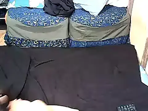 Freechat xxhottinybabe on StripChat