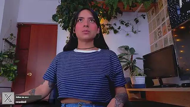 Naked Room Yeriawaddell_ 