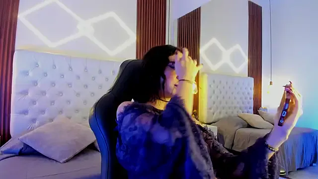 Freechat ZamabyCrucie on StripChat