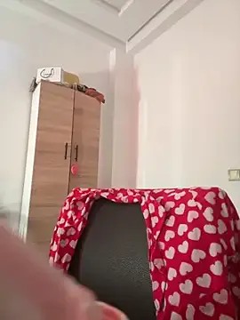 StripChat ZINA-MOROCCO is Group ZINA-MOROCCO — Oil in my body's