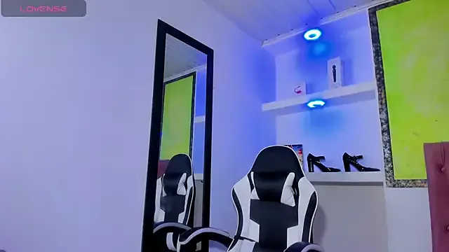 StripChat zoe_connor19 is Freechat zoe_connor19 — show tits+ nipple clamps