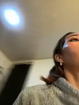 Freechat zoe_storm on StripChat