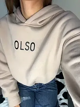 Freechat zoe_storm on StripChat