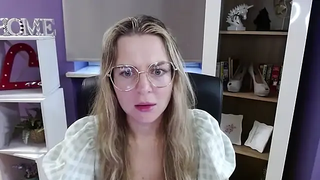 Zoey_Erotic — I'm saving money for college