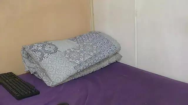 ZuluSexyBitch from StripChat